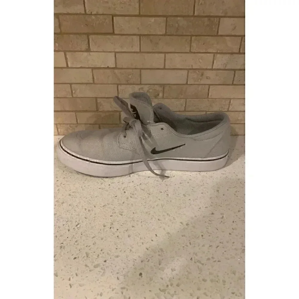 Nike‎ sb
